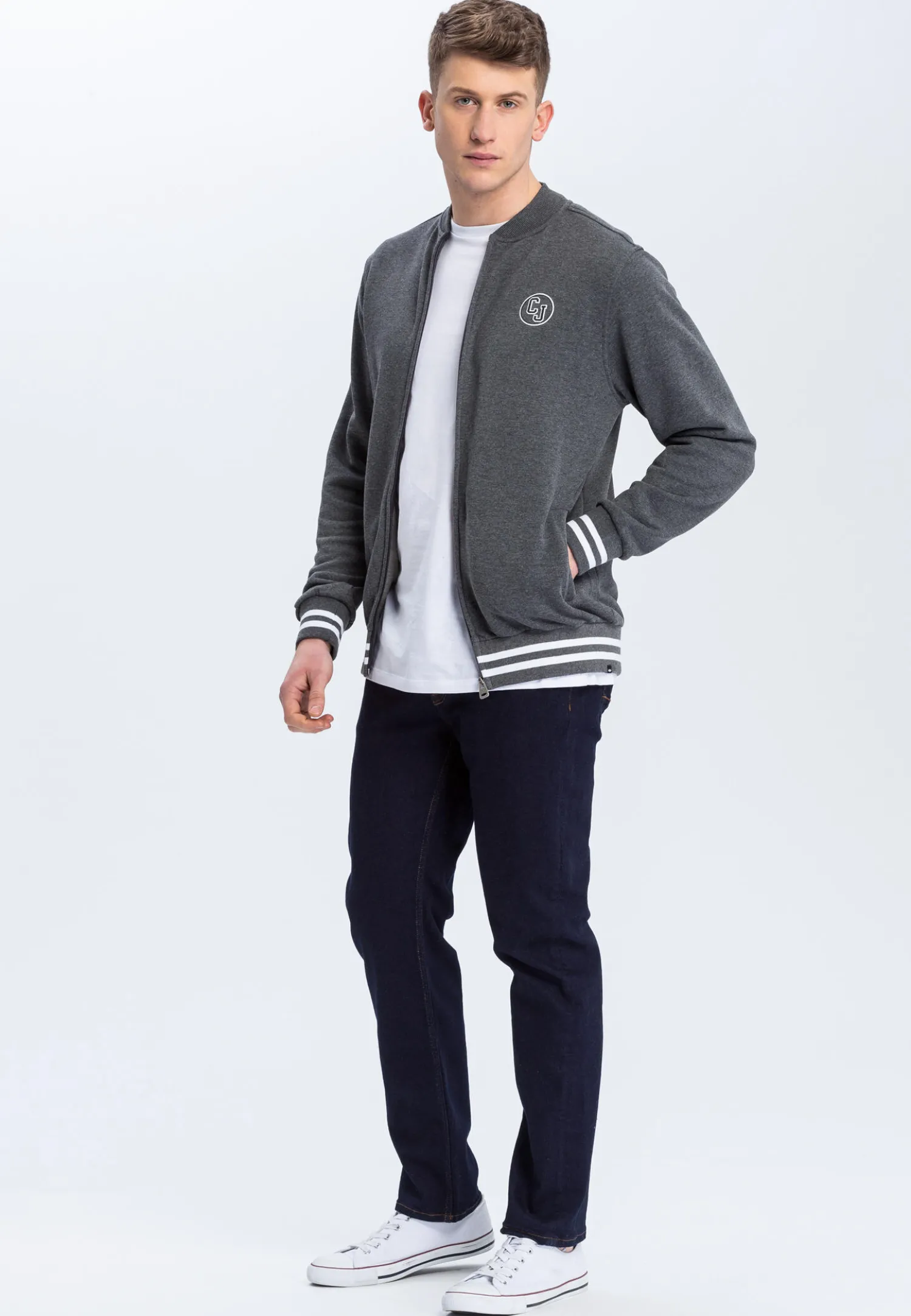 F 194-348 28/30 - Tapered -<Cross Jeans Fashion