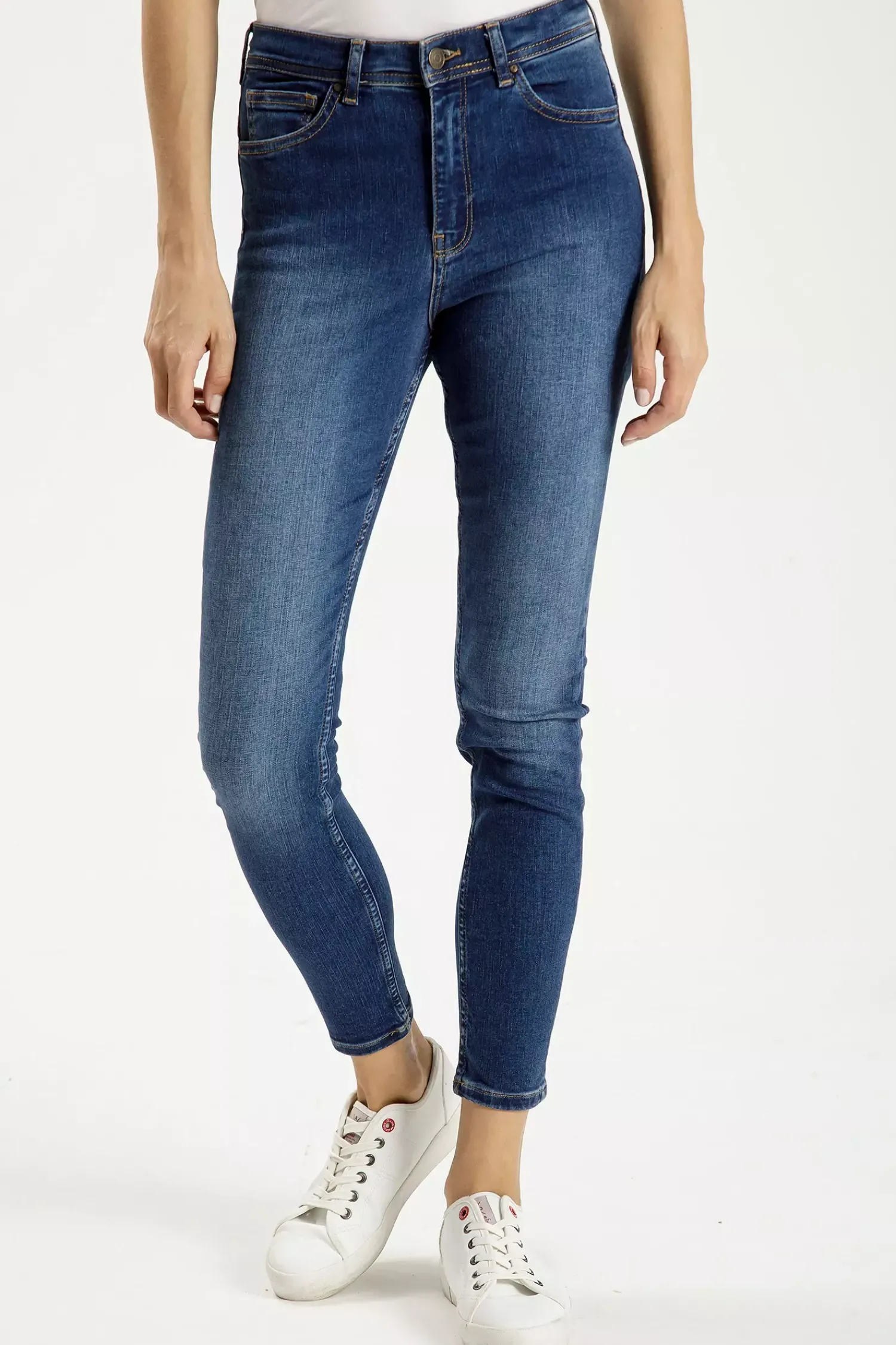 Jeansy damskie ciemnoniebieskie Super Skinny Fit Judy P 429-117<Cross Jeans Hot