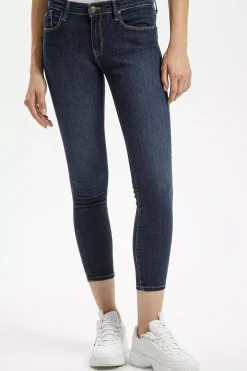 Jeansy damskie ciemnoniebieskie Super Skinny Fit Alyss P 474-128<Cross Jeans Best
