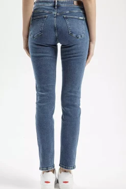 Jeansy damskie ciemnoniebieskie Slim fit Anya P 489-224<Cross Jeans Clearance