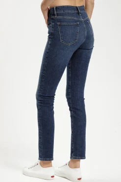 Jeansy damskie ciemnoniebieskie Slim fit Anya P489-212<Cross Jeans Sale