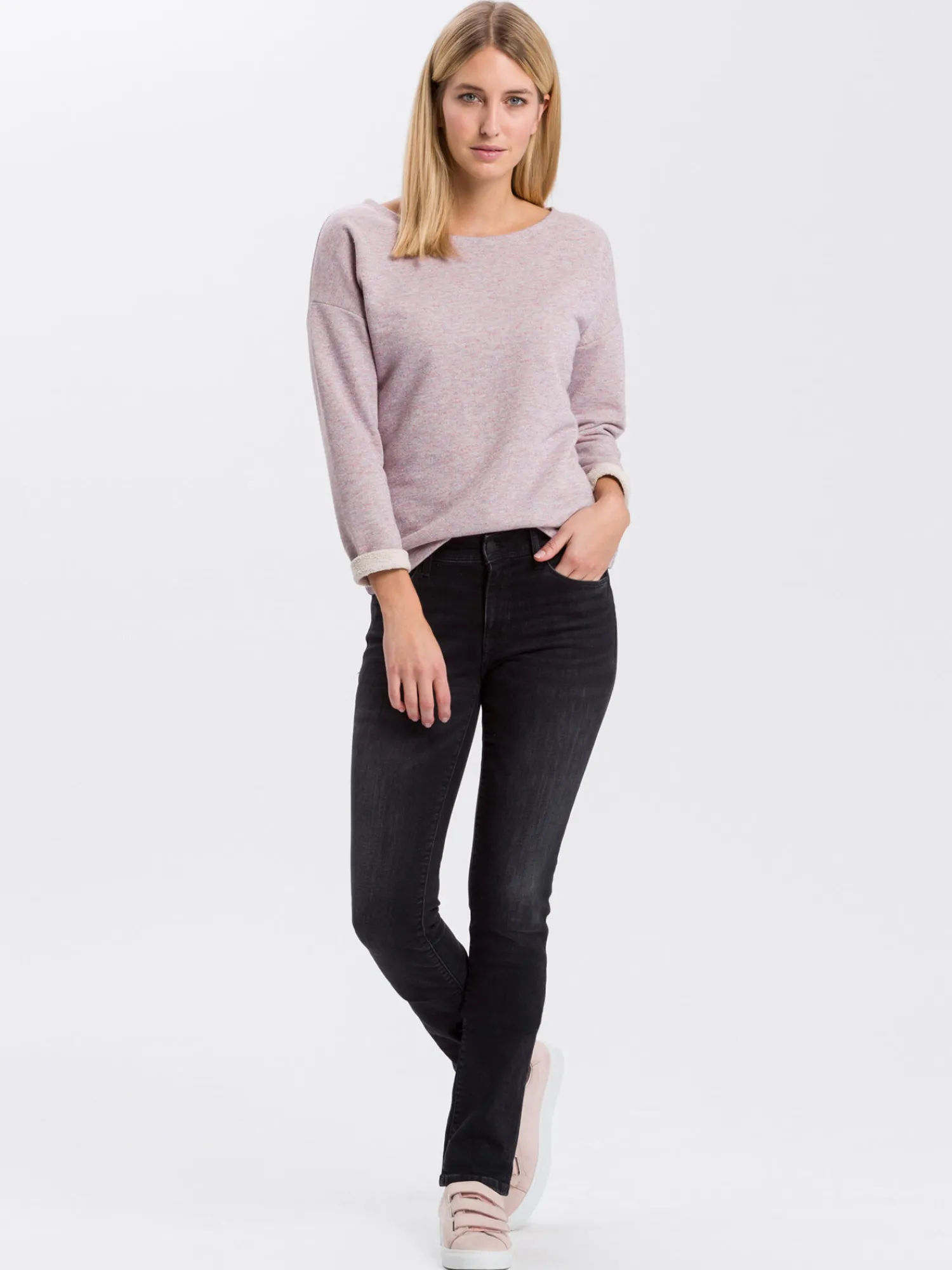 Jeansy damskie czarne Slim Fit Anya P 489-166<Cross Jeans Sale