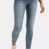 Jeansy damskie jasnoniebieskie Super Skinny Fit Judy P 429-172<Cross Jeans Sale