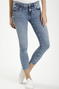 Jeansy damskie jasnoniebieskie Super Skinny Fit Alyss P 474-120<Cross Jeans Fashion