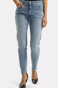 Jeansy damskie niebieskie Mom Jeans Joyce N 432-089<Cross Jeans Discount