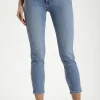 Jeansy damskie niebieskie Mom Jeans New mom P 509-008<Cross Jeans New