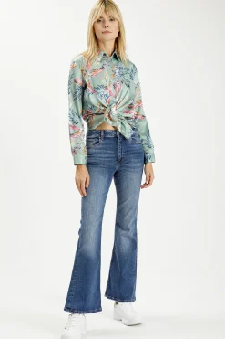 Jeansy damskie niebieskie Flare Fit P 455-006<Cross Jeans Discount