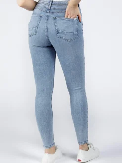 Jeansy damskie z wysokim stanem Judy P 429-108<Cross Jeans Best