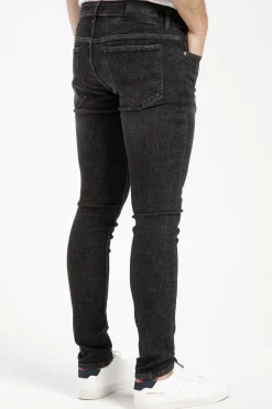 Jeansy męskie czarne Skinny Fit Scott E 162-027<Cross Jeans New