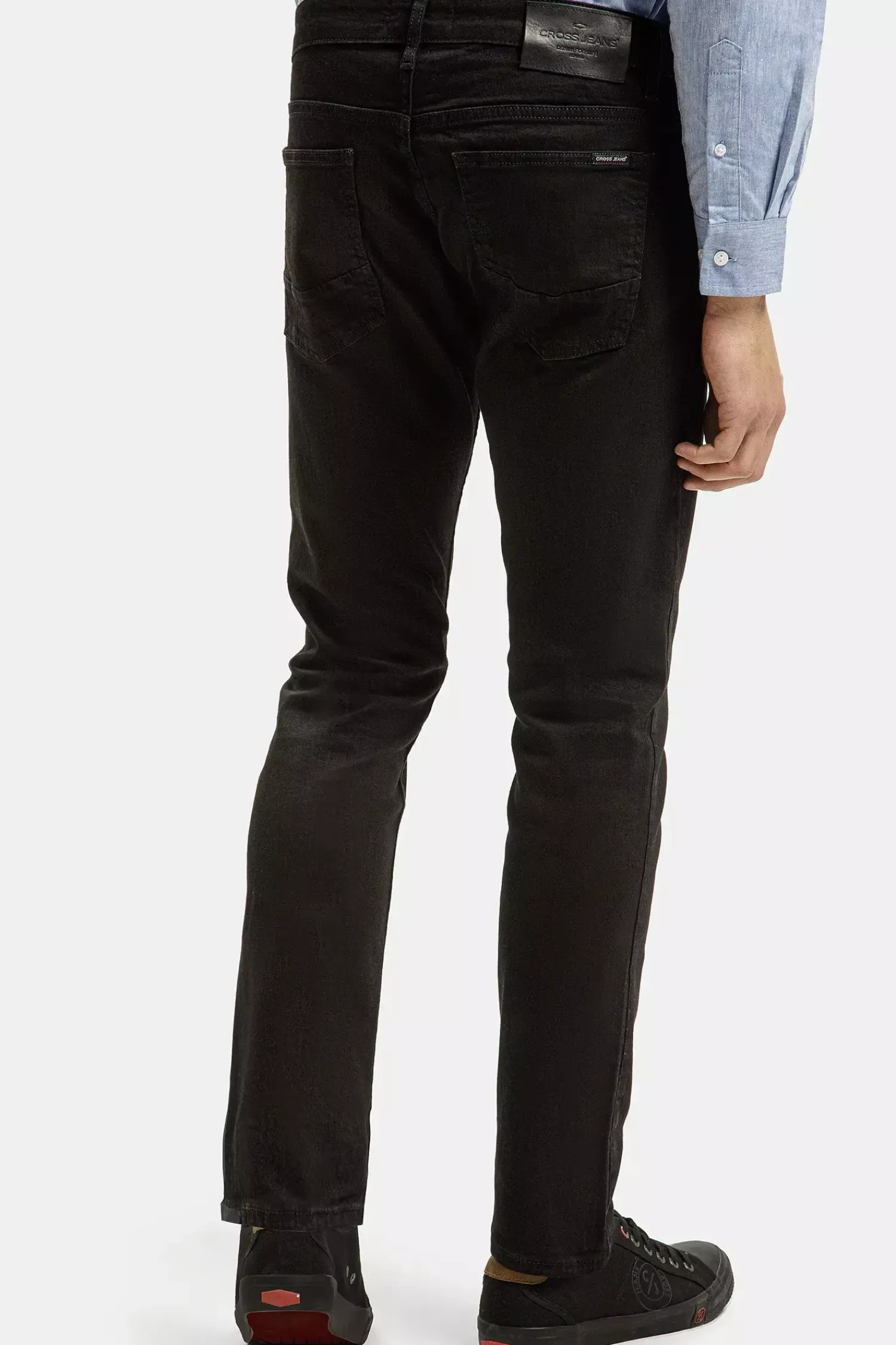 Jeansy męskie czarne Slim Fit Blake E 185-123<Cross Jeans Outlet