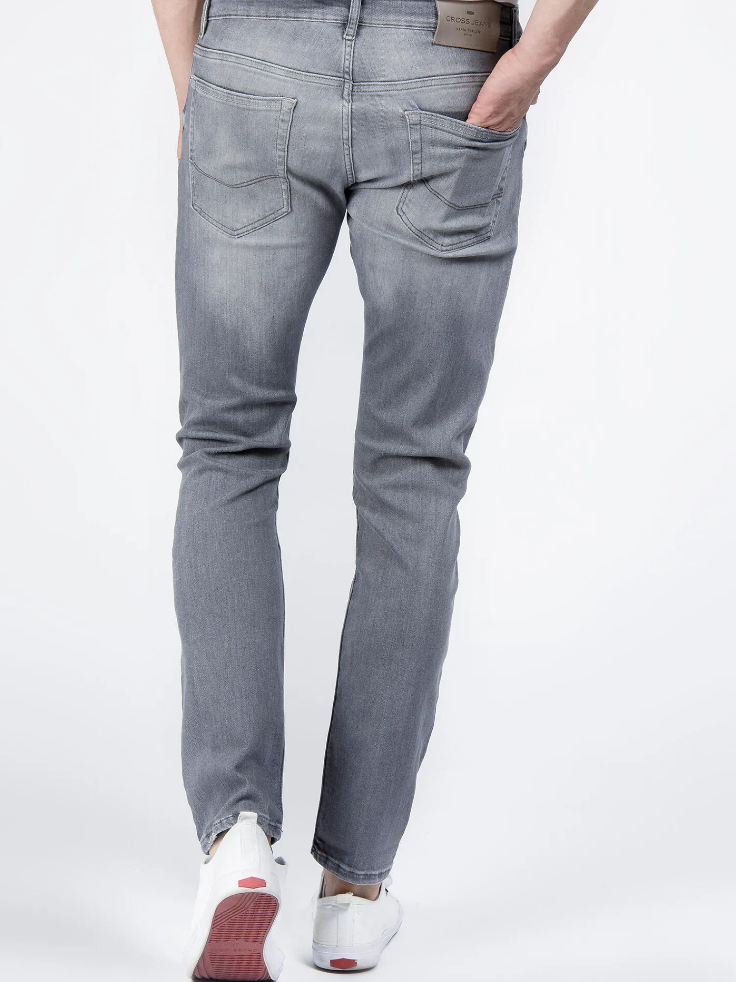 Jeansy męskie Slim Fit Blake E 185-127<Cross Jeans Sale