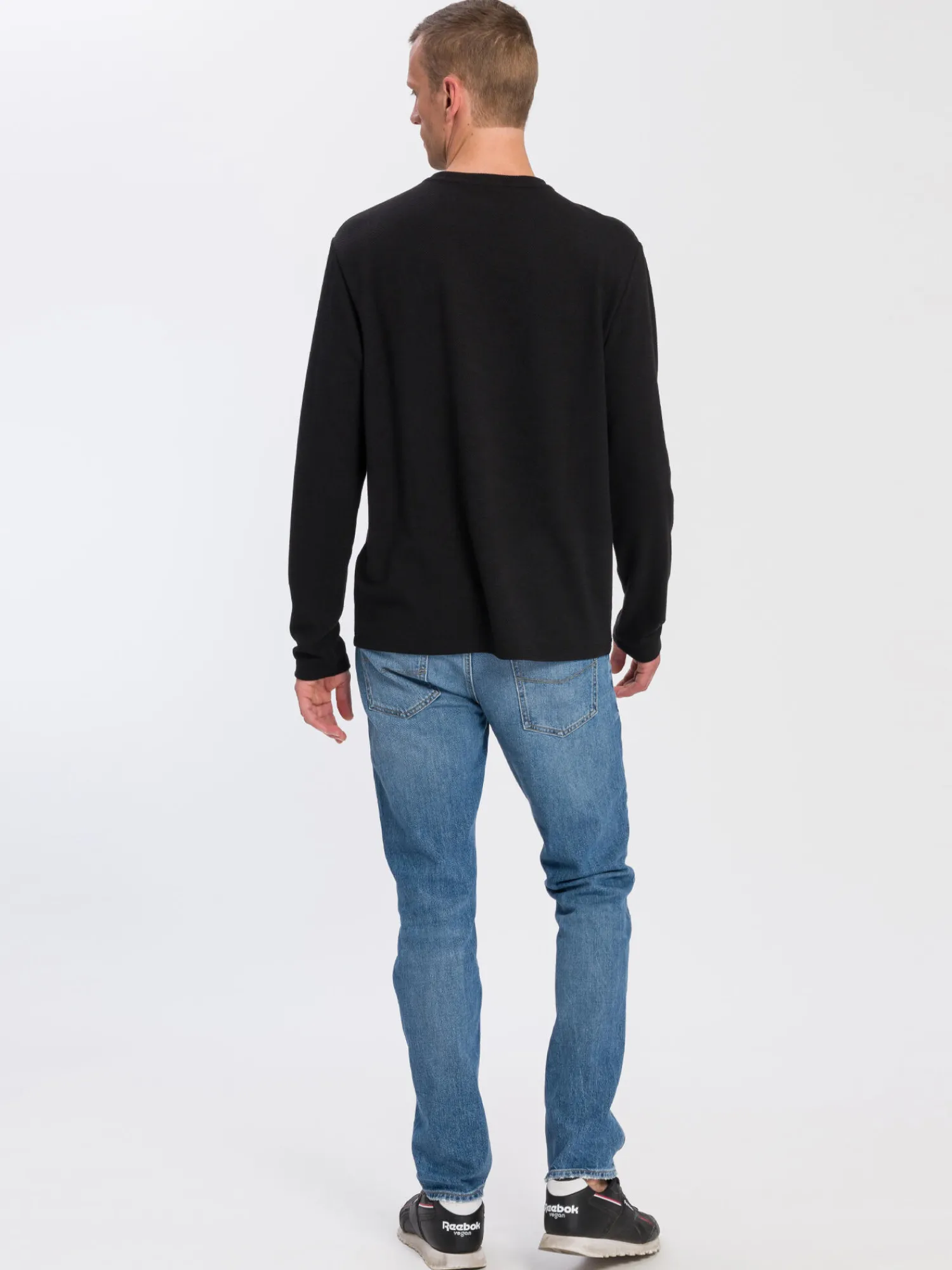Longsleeve męski czarny 15875-020<Cross Jeans Hot