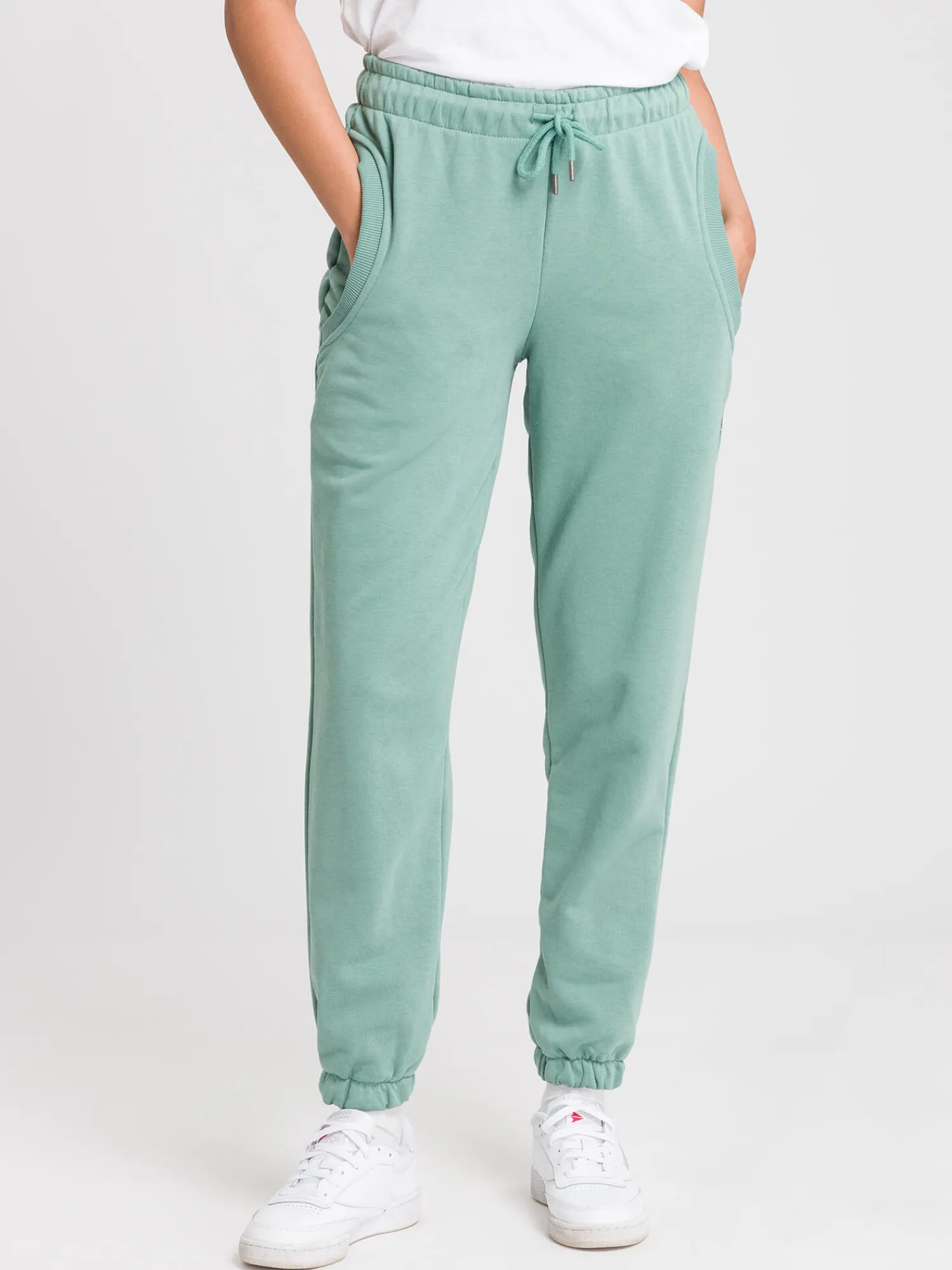 Spodnie damskie dresowe zielone 80113-620<Cross Jeans Best