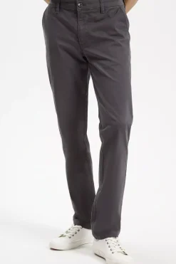 Spodnie męskie chino ciemnoszare F 194-284<Cross Jeans Best