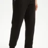 Spodnie męskie dresowe czarne 49072-020<Cross Jeans New