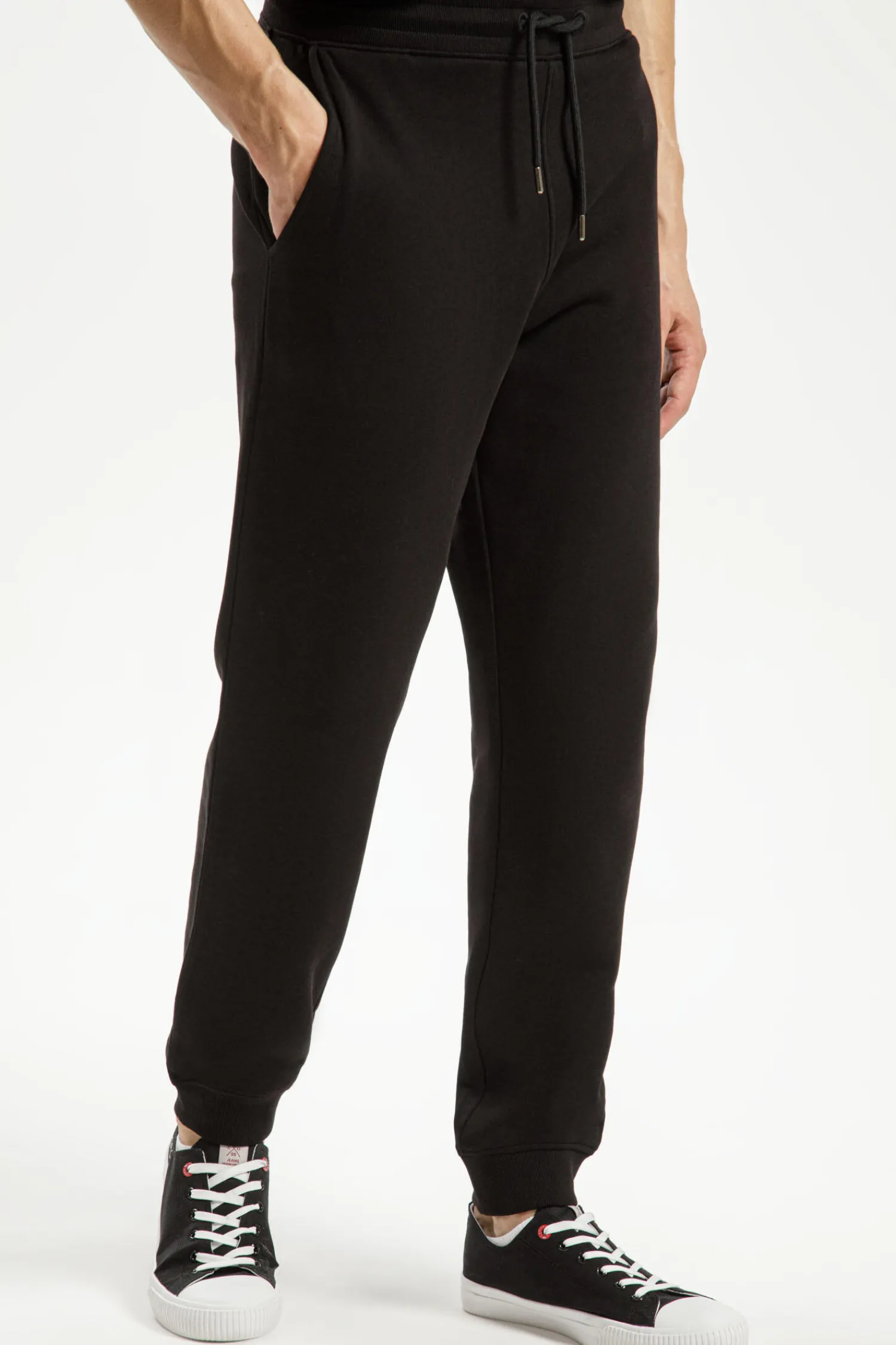 Spodnie męskie dresowe czarne 49072-020<Cross Jeans New