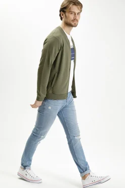 T-shirt męski biały z nadrukiem 15818-008<Cross Jeans Outlet